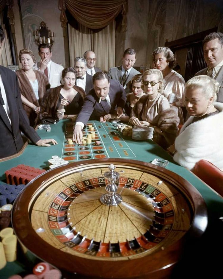 Travelling Between Alberta, BC and Saskatchewan: What Happens to Your Online Gambling Accounts?